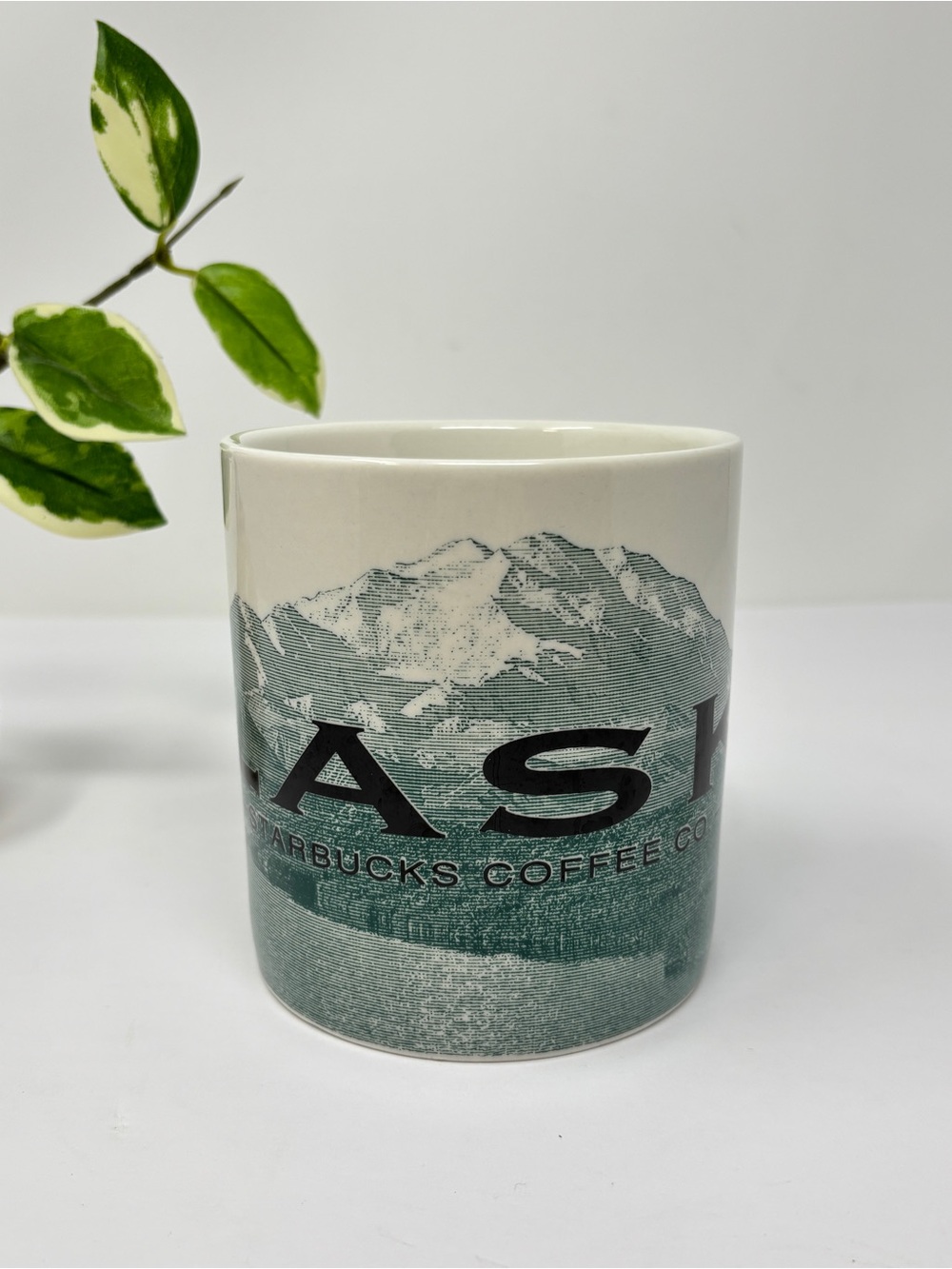VINTAGE STARBUCKS Barista Skyline Series Alaska Mug The Last Frontier - Picture 2 of 7